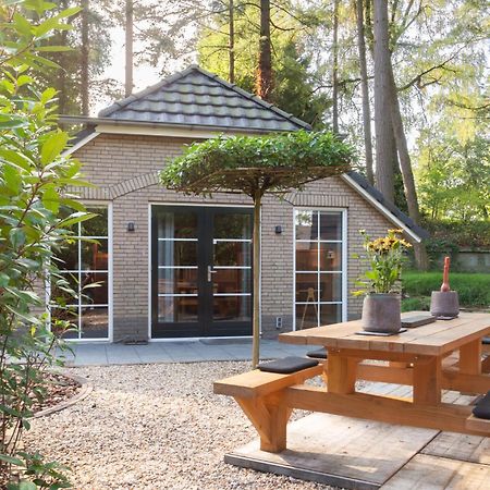 Veluwe Vakantiehuis - Bosuil Lodge Lunteren Esterno foto